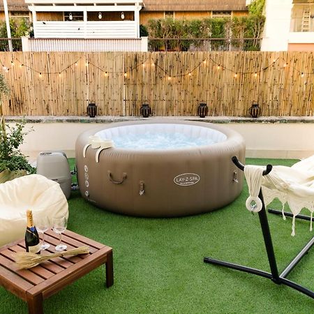 Apulialux Penthouse & Garden Con Spa In Centro Appartement Bari Buitenkant foto