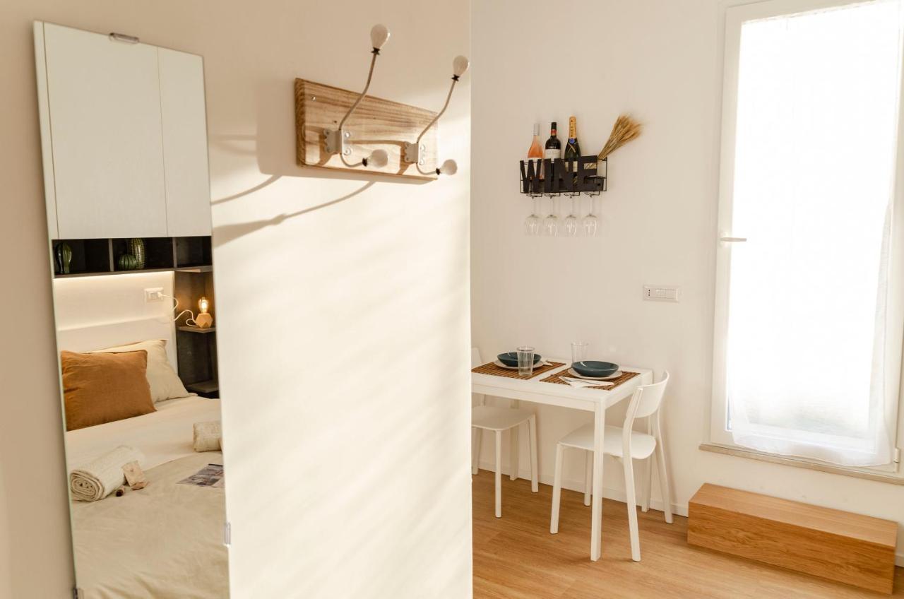 Apulialux Penthouse & Garden Con Spa In Centro Appartement Bari Buitenkant foto